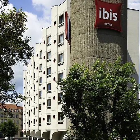 Ibis Centre Historique Hotel 3*